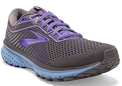 overpronation shoes for women